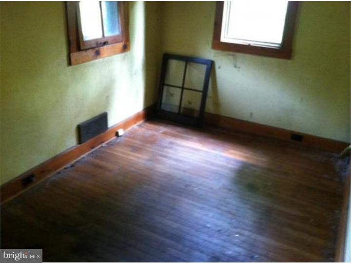 8471 Woodside Road Slatington, PA 18080 - Photo 6 of 7