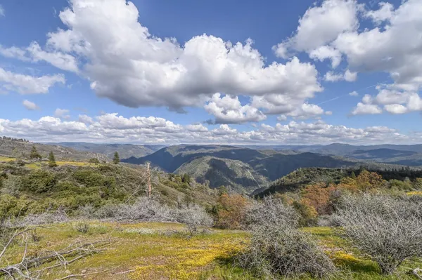 $299,000 | 1 Pennsylvania Gulch Road, Murphys, CA 95247