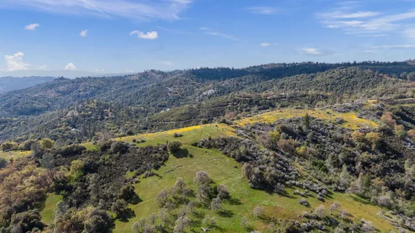 $299,000 | 1 Pennsylvania Gulch Road, Murphys, CA 95247