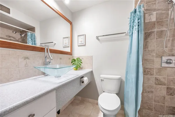 $4,000 | 6770 Hawaii Kai Drive, Unit 308, Honolulu, HI 96825