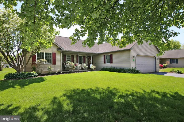 $267,000 | 34 Scenic Drive, Myerstown, PA 17067