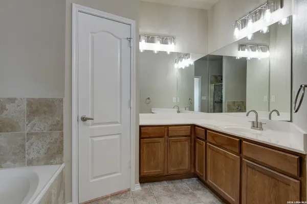 $1,750 | 7219 Painter Way, San Antonio, TX 78240
