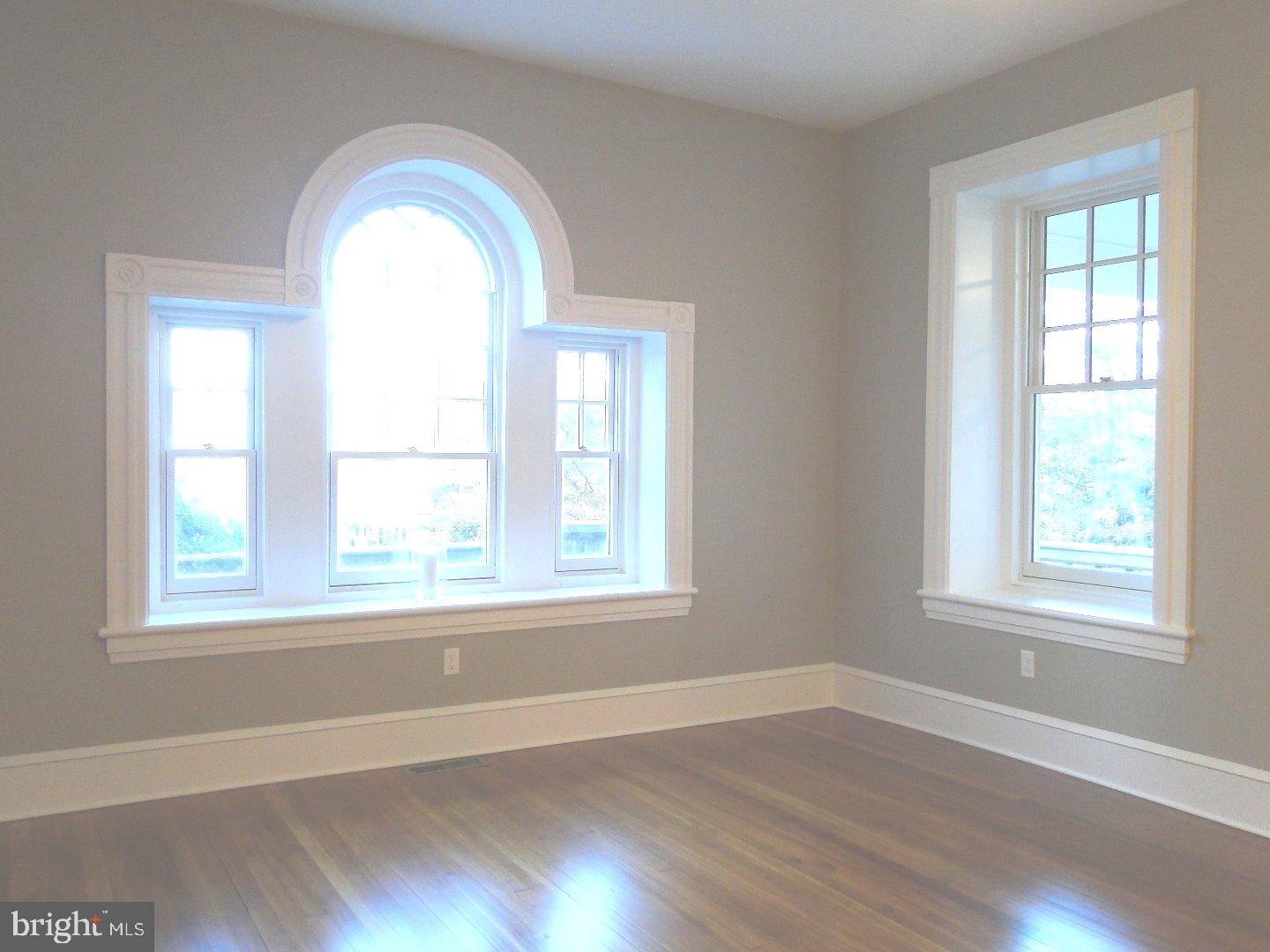 856 Pugh Road Wayne, PA 19087 - Photo 13 of 21 Living Room