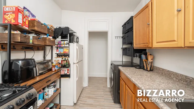 $239,000 | 1989 Amsterdam Avenue, Unit 61 | Washington Heights