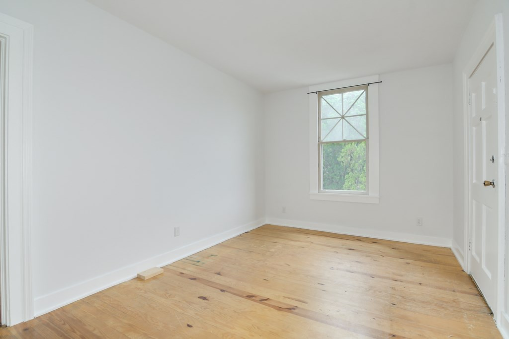 508 B 3rd Street Augusta, GA 30901 - Photo 7 of 22