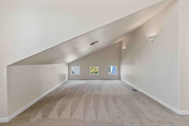 $879,999 | 3913 Bayview Drive, Modesto, CA 95355