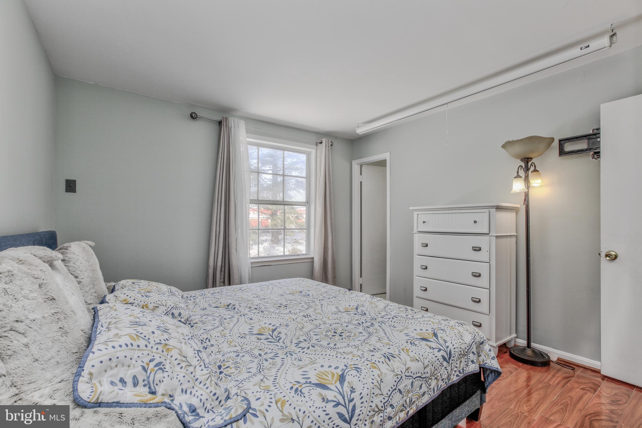 9129 Roundleaf Way Gaithersburg, MD 20879 - Photo 24 of 42 Gallery Image 24