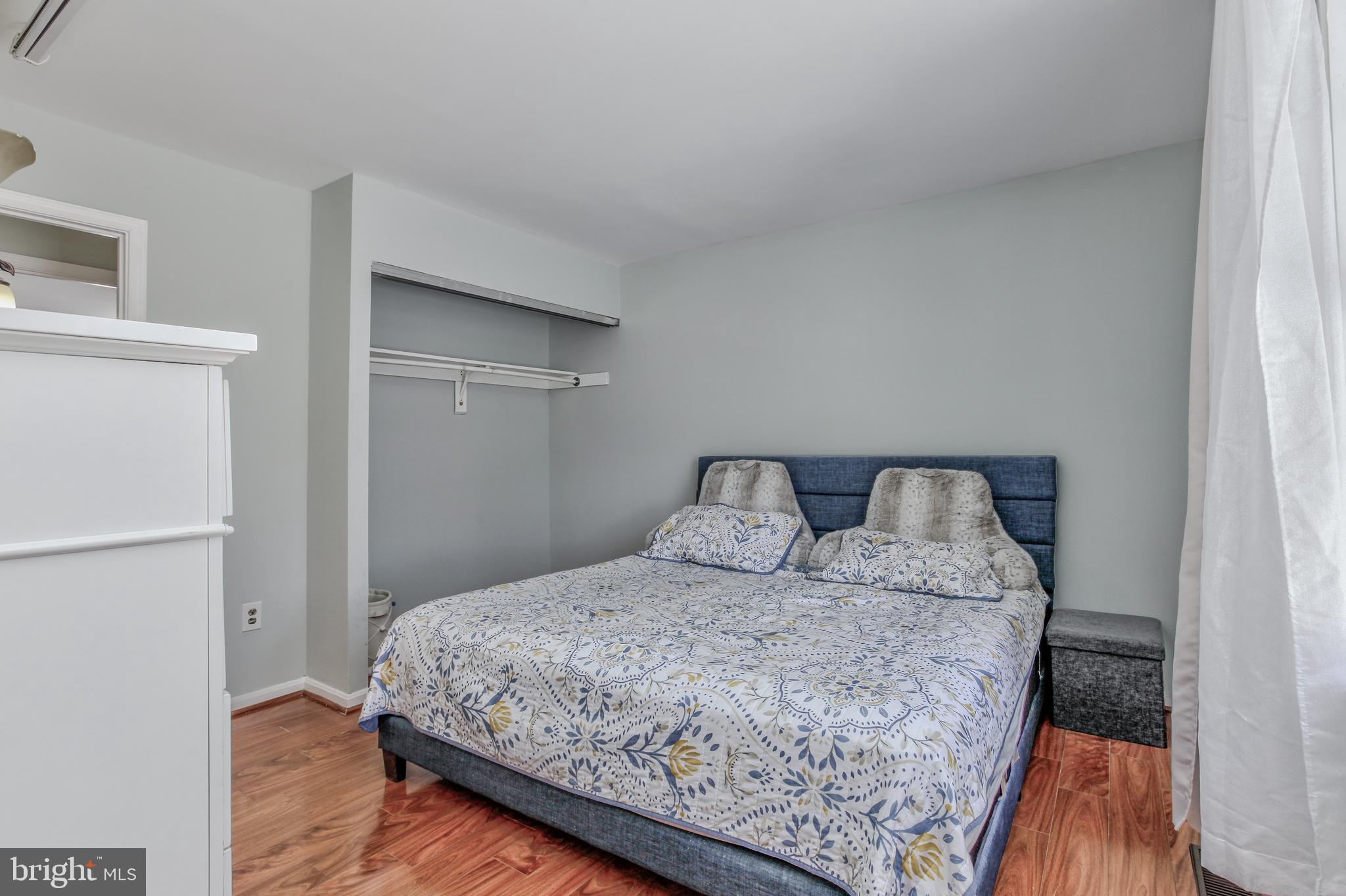 9129 Roundleaf Way Gaithersburg, MD 20879 - Photo 25 of 42 Gallery Image 25