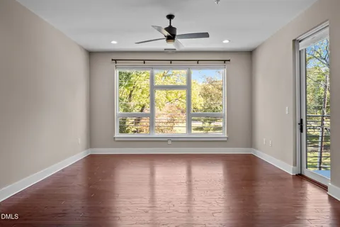 $415,000 | 515 North Churton Street, Unit 203, Hillsborough, NC 27278