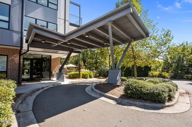 $415,000 | 515 North Churton Street, Unit 203, Hillsborough, NC 27278