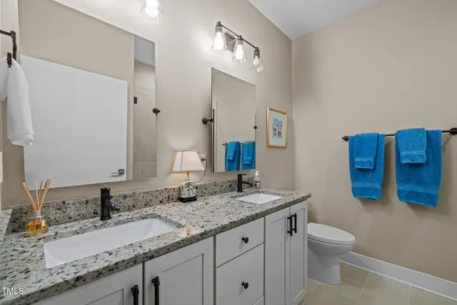 $415,000 | 515 North Churton Street, Unit 203, Hillsborough, NC 27278