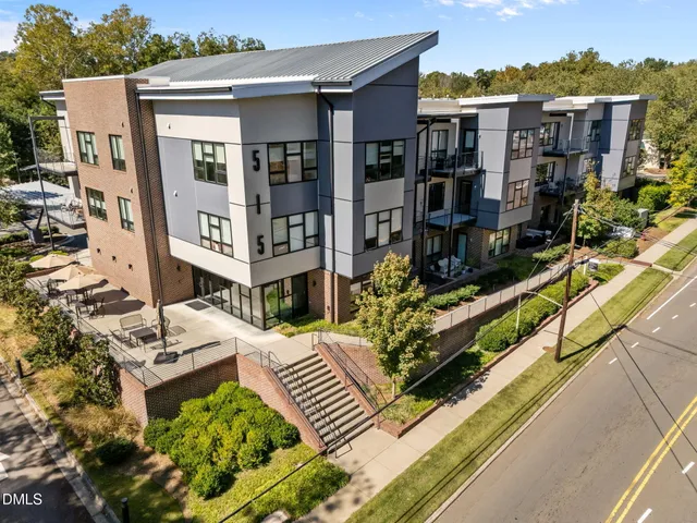 $415,000 | 515 North Churton Street, Unit 203, Hillsborough, NC 27278