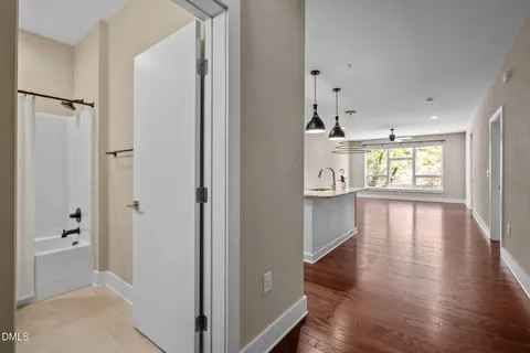 $415,000 | 515 North Churton Street, Unit 203, Hillsborough, NC 27278