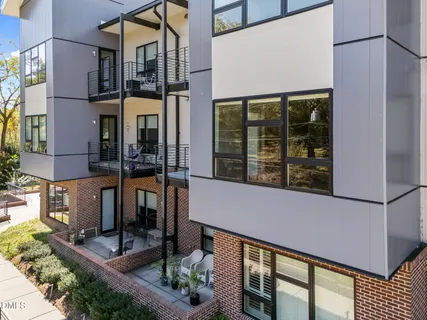 $415,000 | 515 North Churton Street, Unit 203, Hillsborough, NC 27278