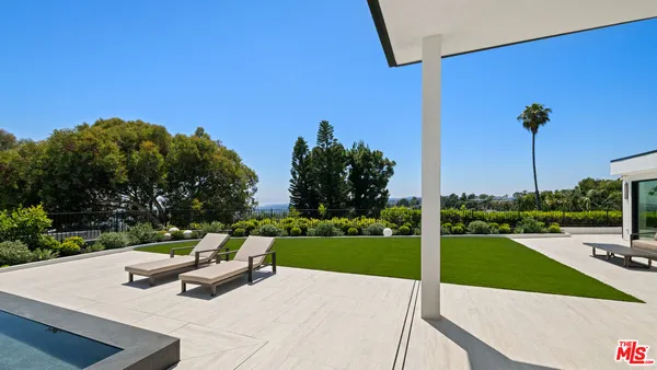 $95,000 | 365 Trousdale Place, Beverly Hills, CA 90210