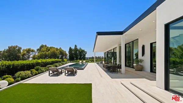 $95,000 | 365 Trousdale Place, Beverly Hills, CA 90210