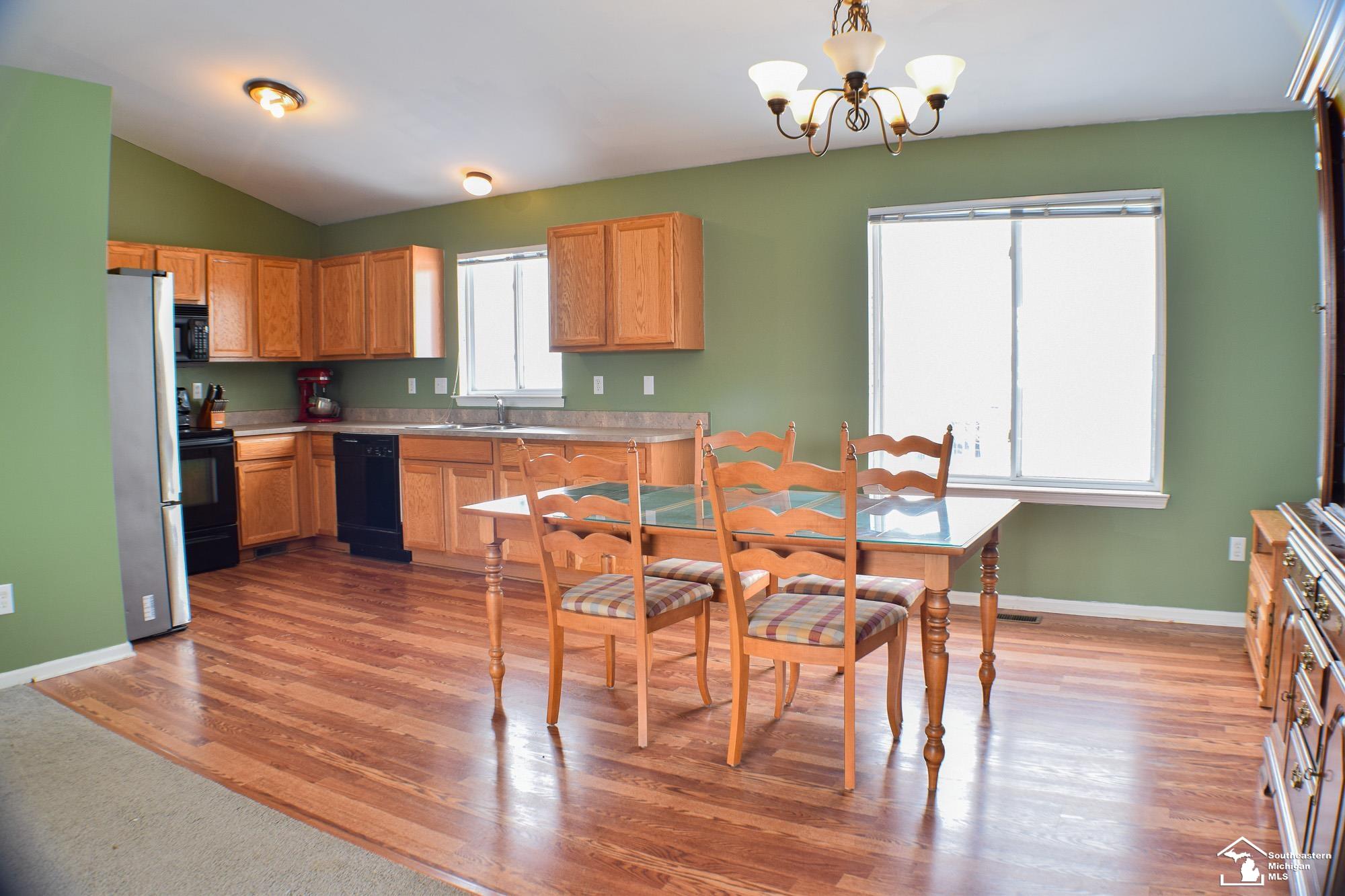 232 Dundee Ridge Drive Dundee, MI 48131 - Photo 7 of 35
