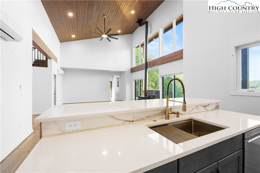 1075 Center Ct Drive Boone, NC 28607 - Photo 18 of 48 a kitchen with a sink and a window