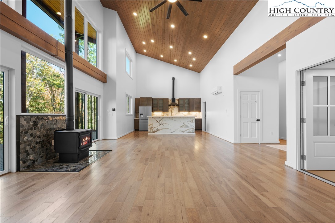 1075 Center Ct Drive Boone, NC 28607 - Photo 9 of 48 a view of kitchen with furniture and wooden floor
