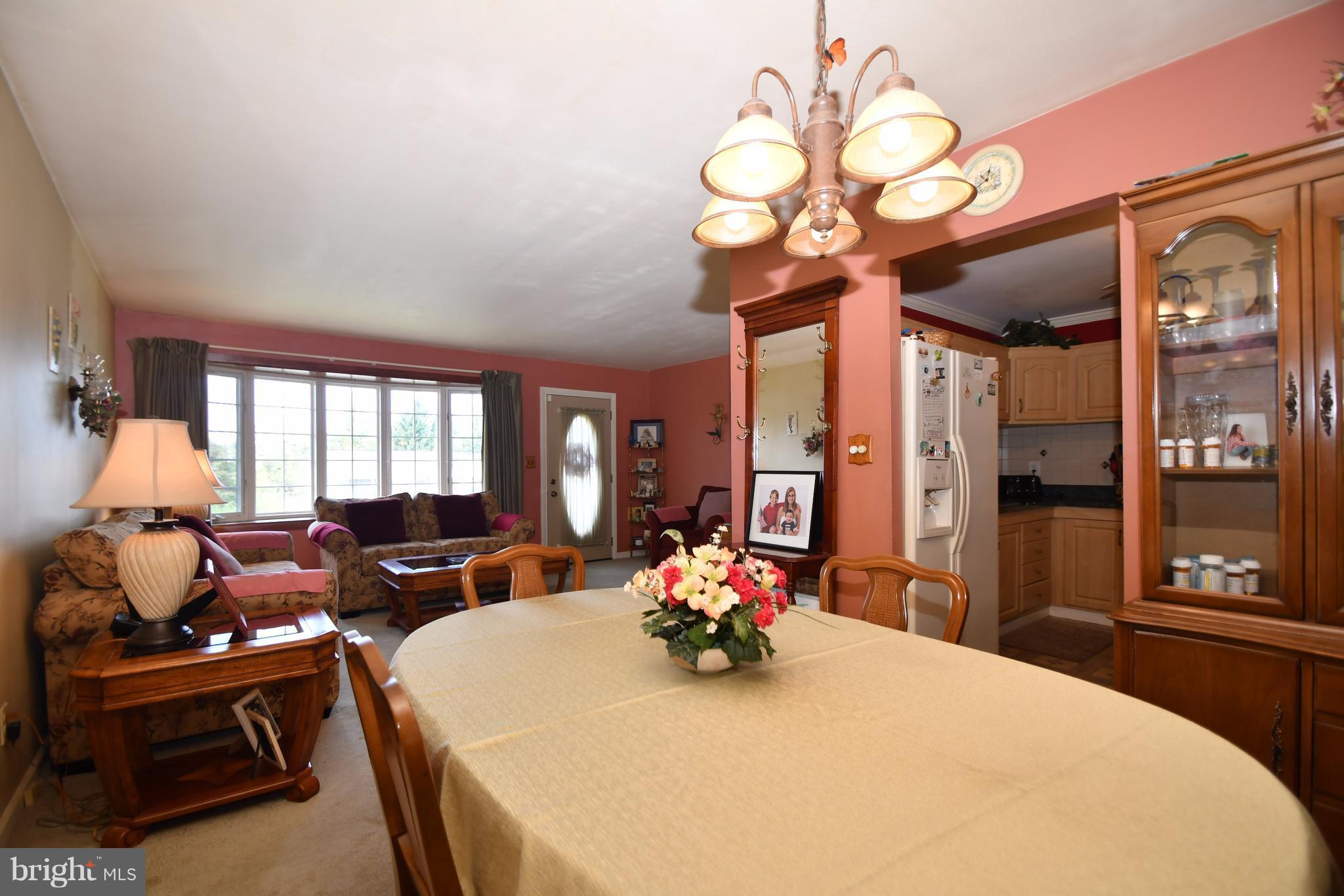 1515 Weyburn Road Baltimore, MD 21237 - Photo 6 of 21 Dining Room