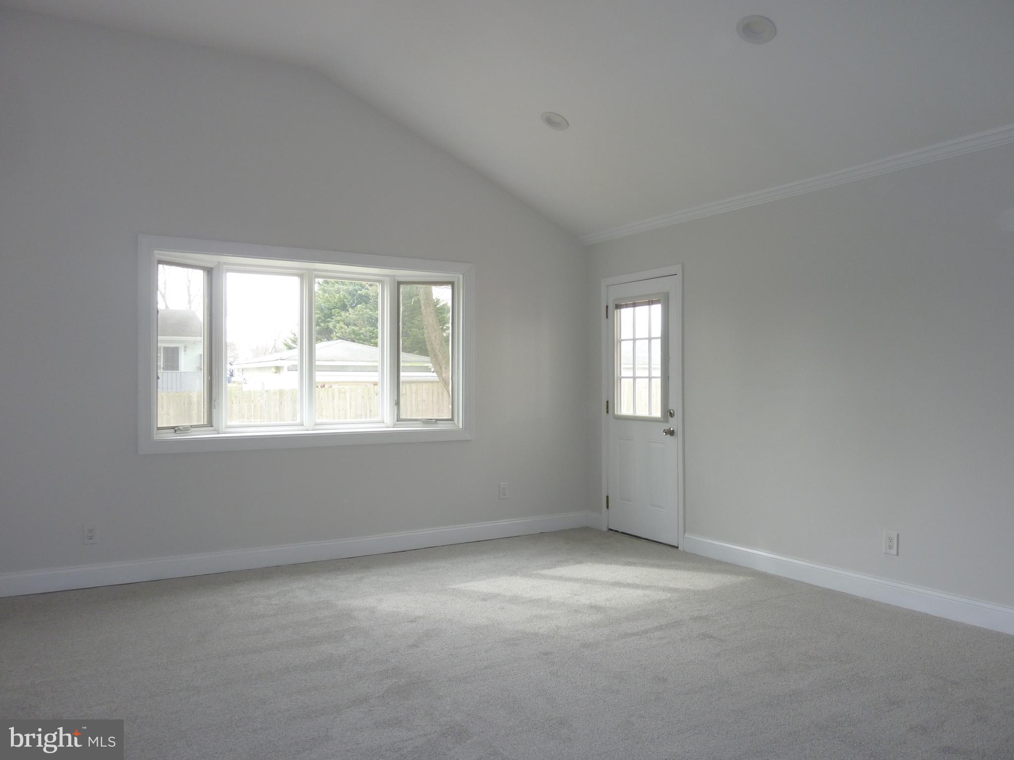 201 Warfield Road Newark, DE 19713 - Photo 18 of 36 Owner suite