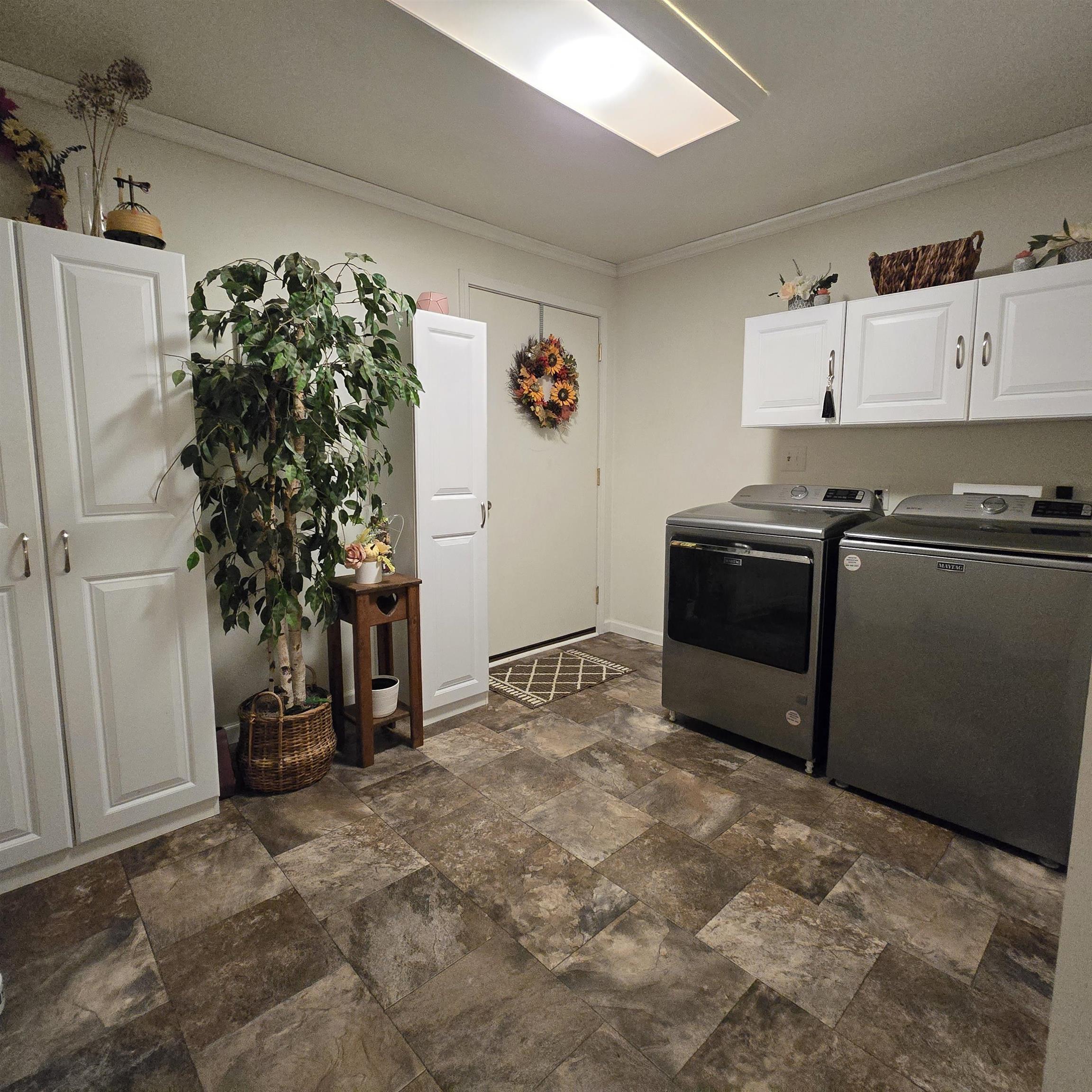 712 Westmore Road Davis, IL 61019 - Photo 10 of 29 Gallery Image 10