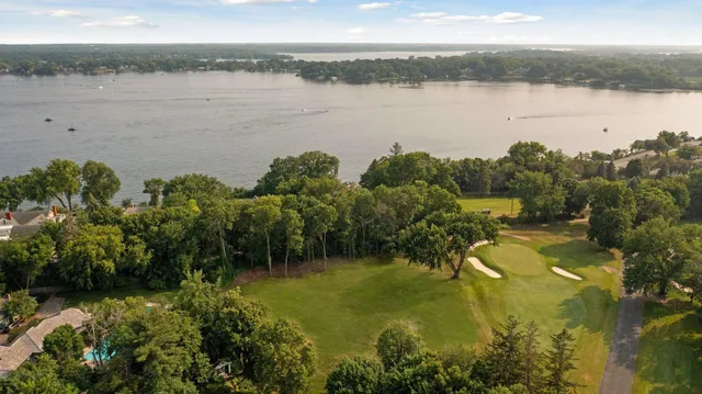 $1,200,000 | 2669 Woodbridge Road, Minnetonka Beach, MN 55391