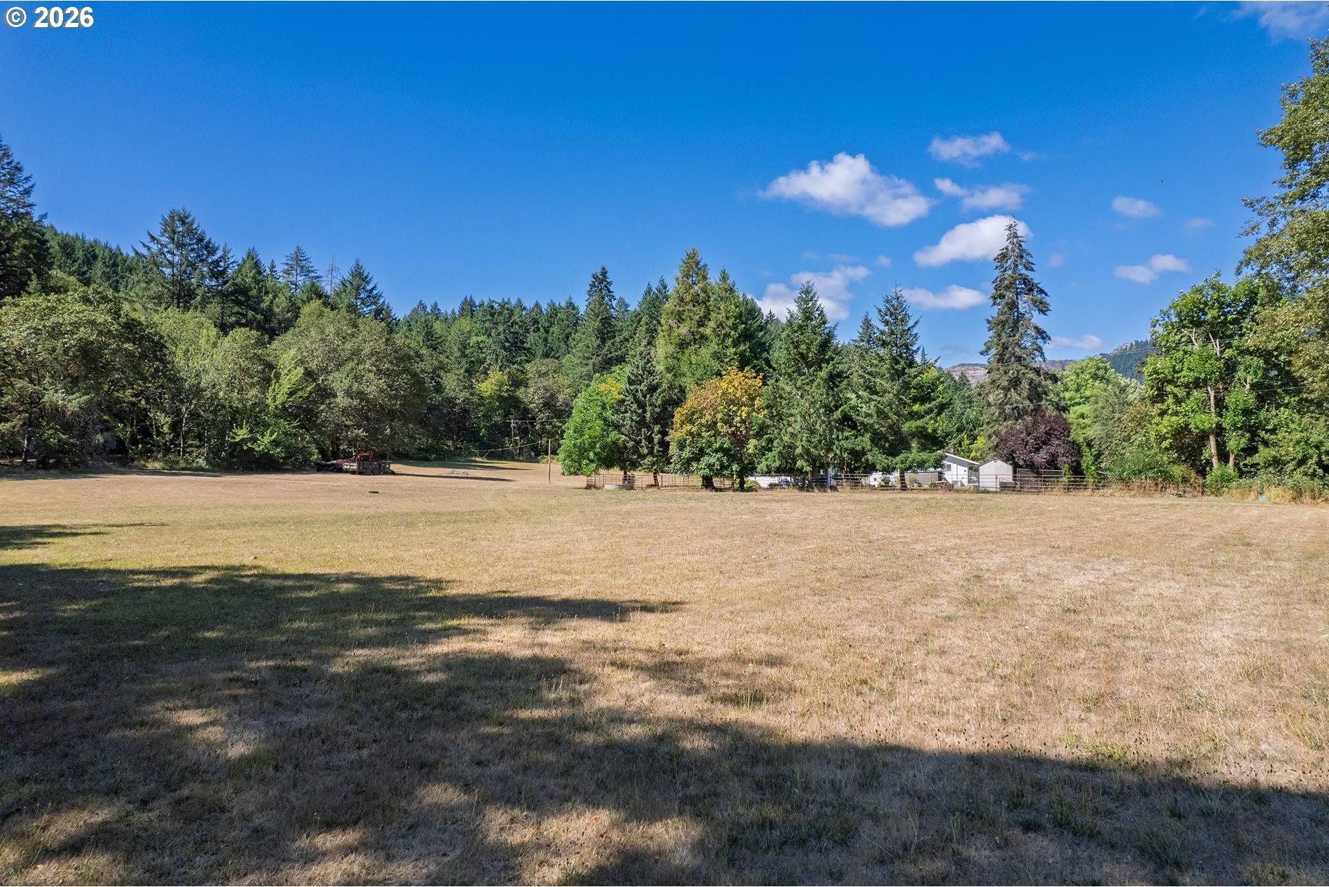 604 Woodruff Road Roseburg, OR 97471 - Photo 6 of 48 Gallery Image 6