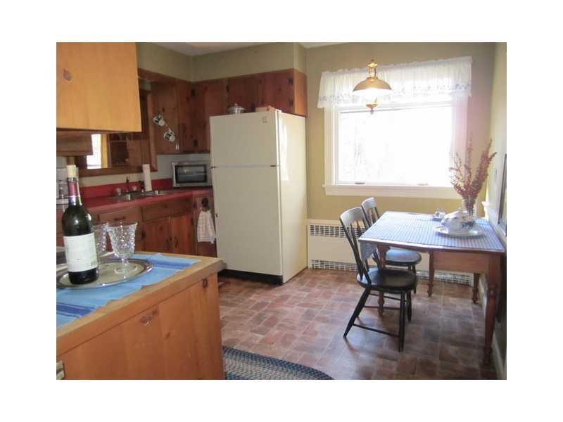 353 Murphy's Corner Road Woolwich, ME 04579 - Photo 22 of 25 Kitchen.