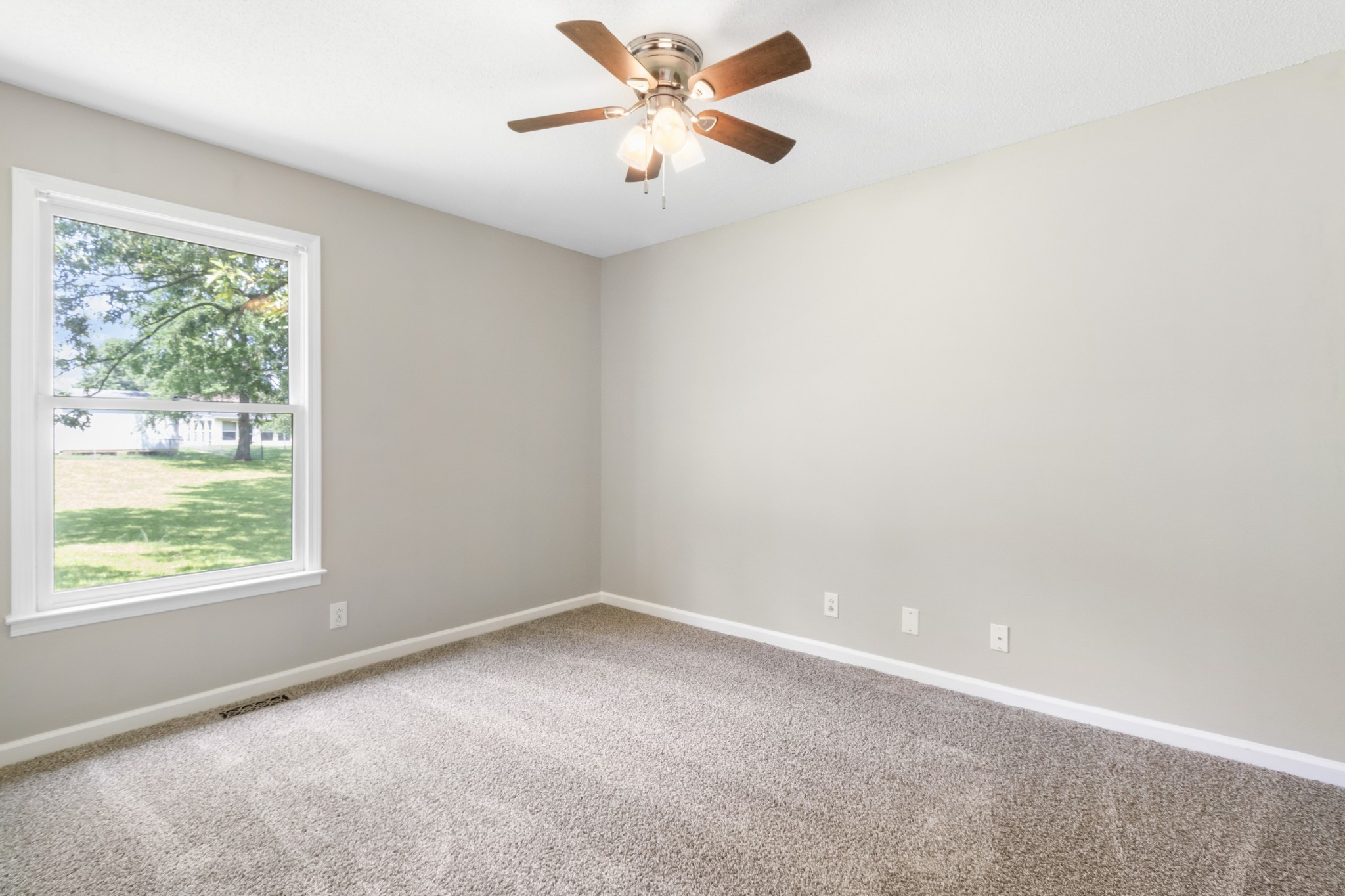 203 Quail Ridge Road Clarksville, TN 37042 - Photo 13 of 26