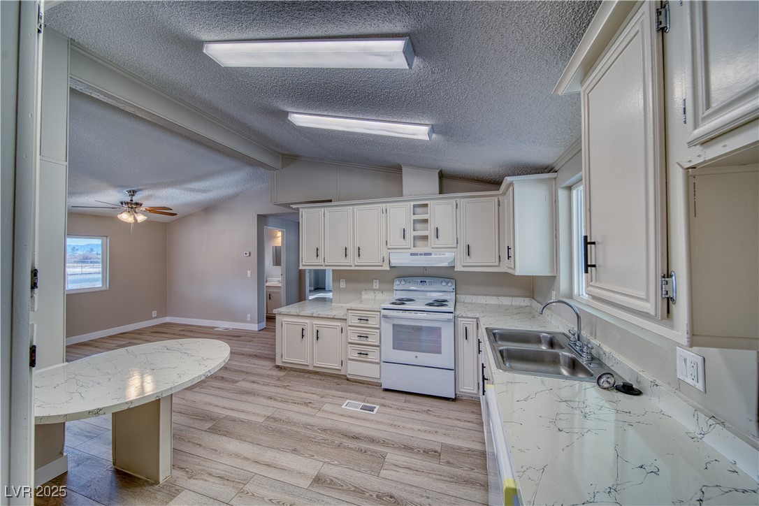 120 West Blosser Ranch Road Pahrump, NV 89060 - Photo 3 of 20 Gallery Image 3