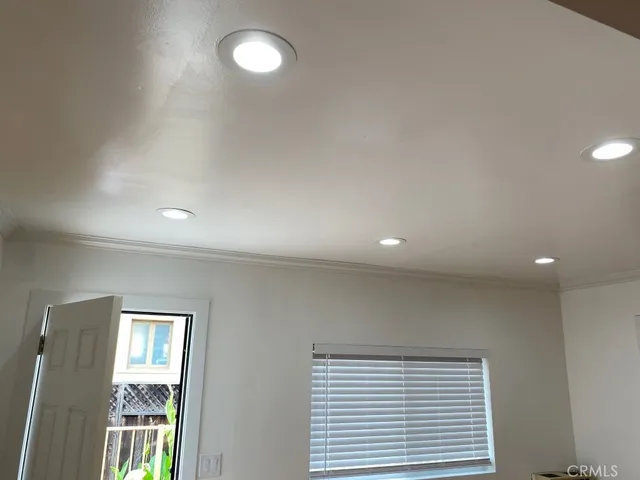 $399,850 | 1140 1/2 South Oxford Avenue, Los Angeles, CA 90006