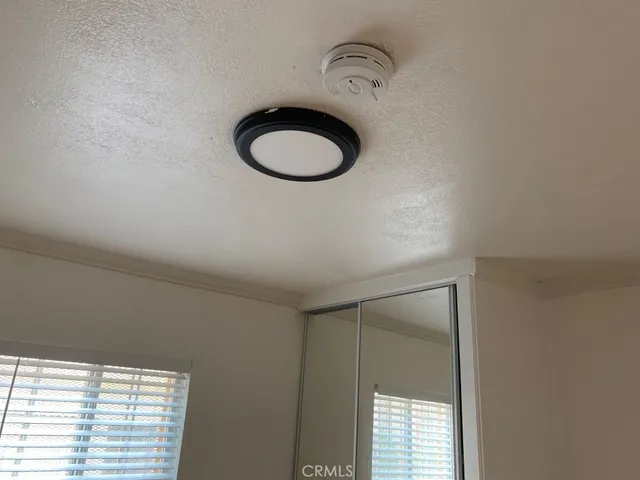 $399,850 | 1140 1/2 South Oxford Avenue, Los Angeles, CA 90006