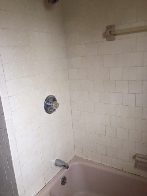 76 Larch Street Pawtucket, RI 02860 - Photo 13 of 16 Tiles bath tub & shower