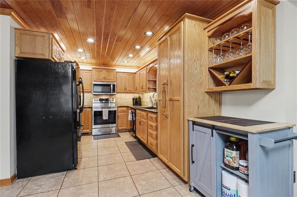 2758 Hightower Road Ball Ground, GA 30107 - Photo 14 of 34