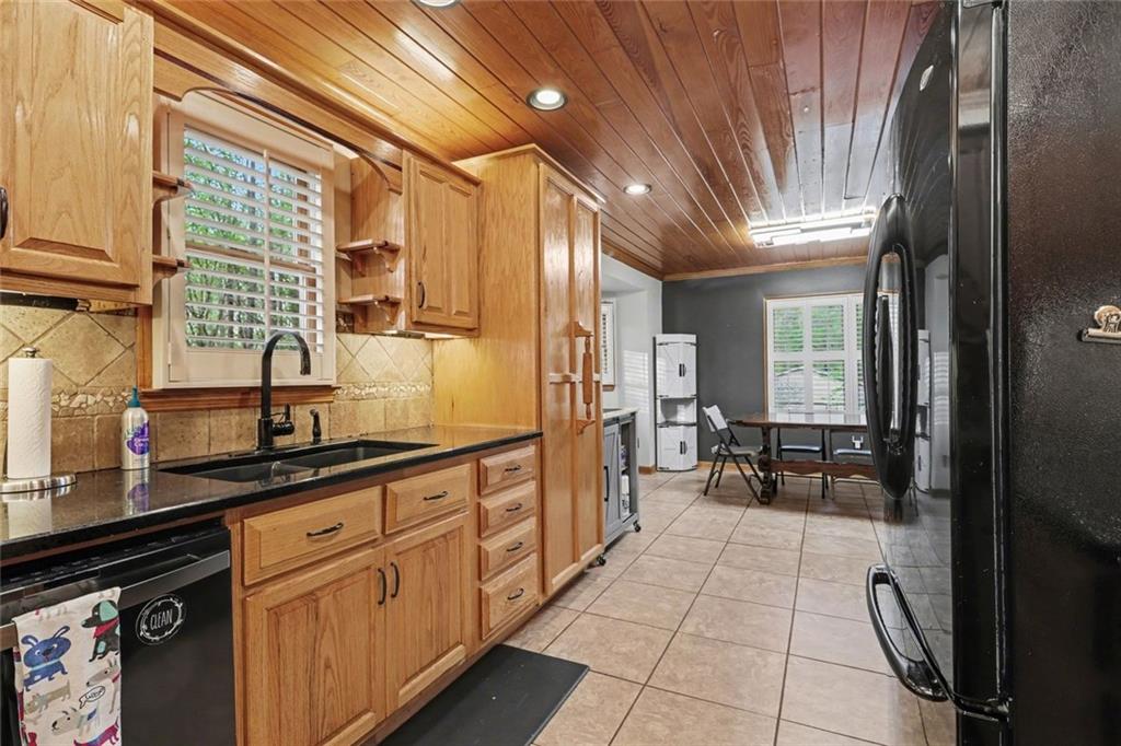 2758 Hightower Road Ball Ground, GA 30107 - Photo 15 of 34