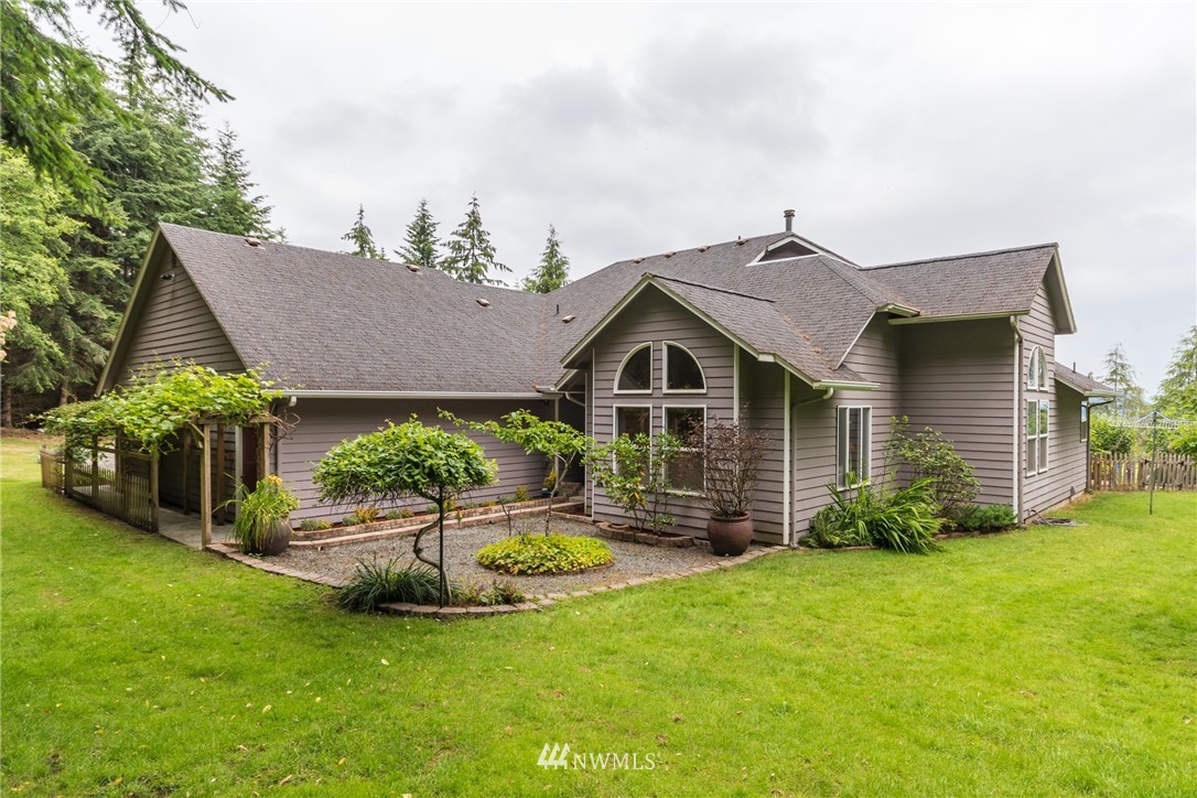 1280 Devries Road Oak Harbor, WA 98277 - Photo 3 of 25 Gallery Image 3