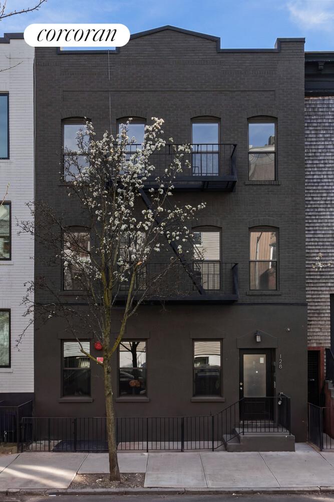 128 South 1st Street, Unit 3A Brooklyn, NY 11249 - Photo 10 of 11