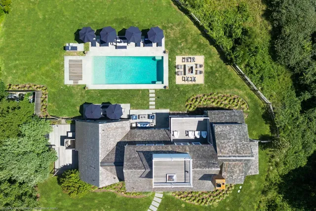 $9,495,000 | 21 Quidnet Road, Nantucket, MA 02554