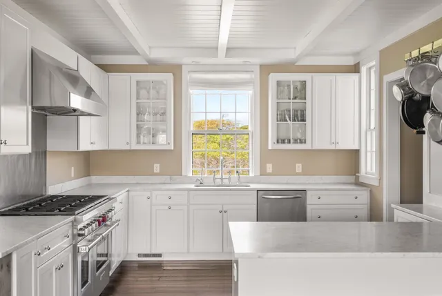 $9,495,000 | 21 Quidnet Road, Nantucket, MA 02554