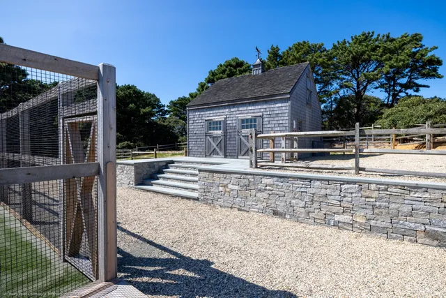 $9,495,000 | 21 Quidnet Road, Nantucket, MA 02554