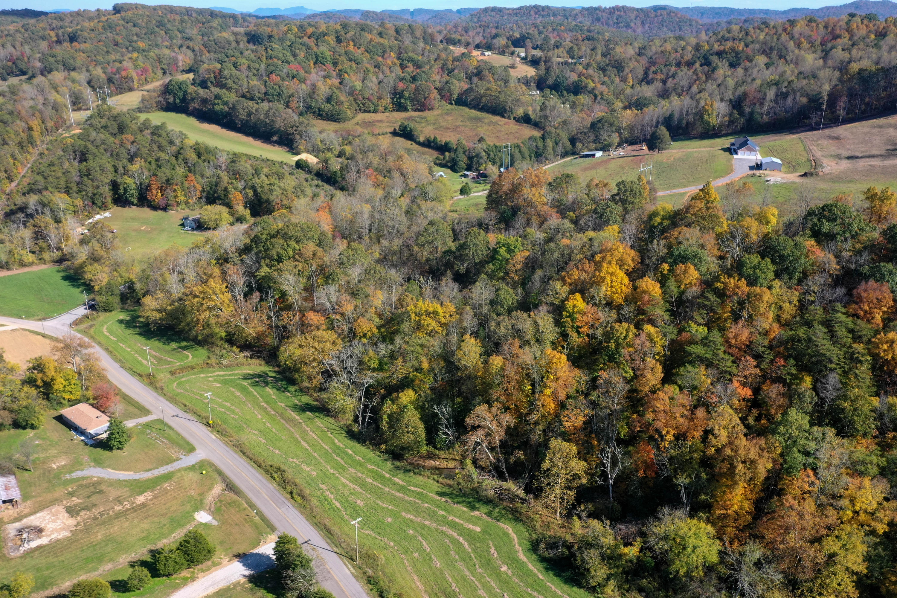 130 Hill Road Heiskell, TN 37754 - Photo 4 of 5 DJI_0945