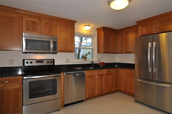 2 Pine Ridge Road Arlington, MA 02476 - Photo 6 of 16
