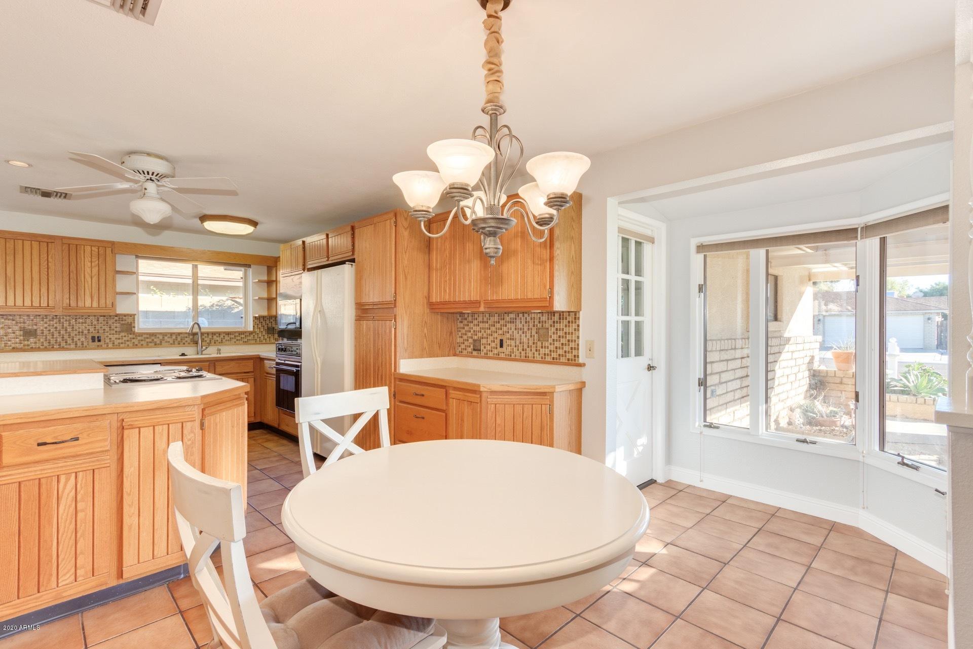 5524 West Hatcher Road Glendale, AZ 85302 - Photo 11 of 21 0011-Hatcher 12