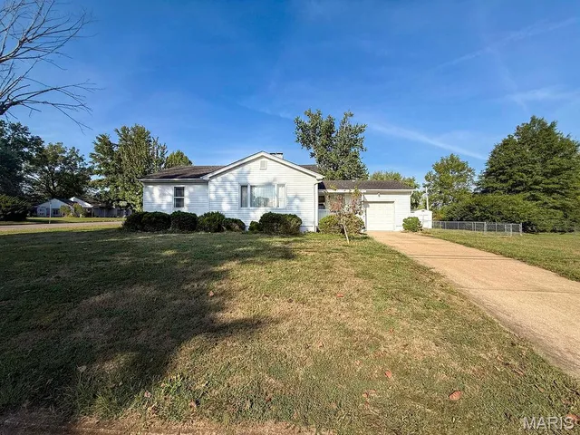 $210,000 | 805 South A Street, Farmington, MO 63640