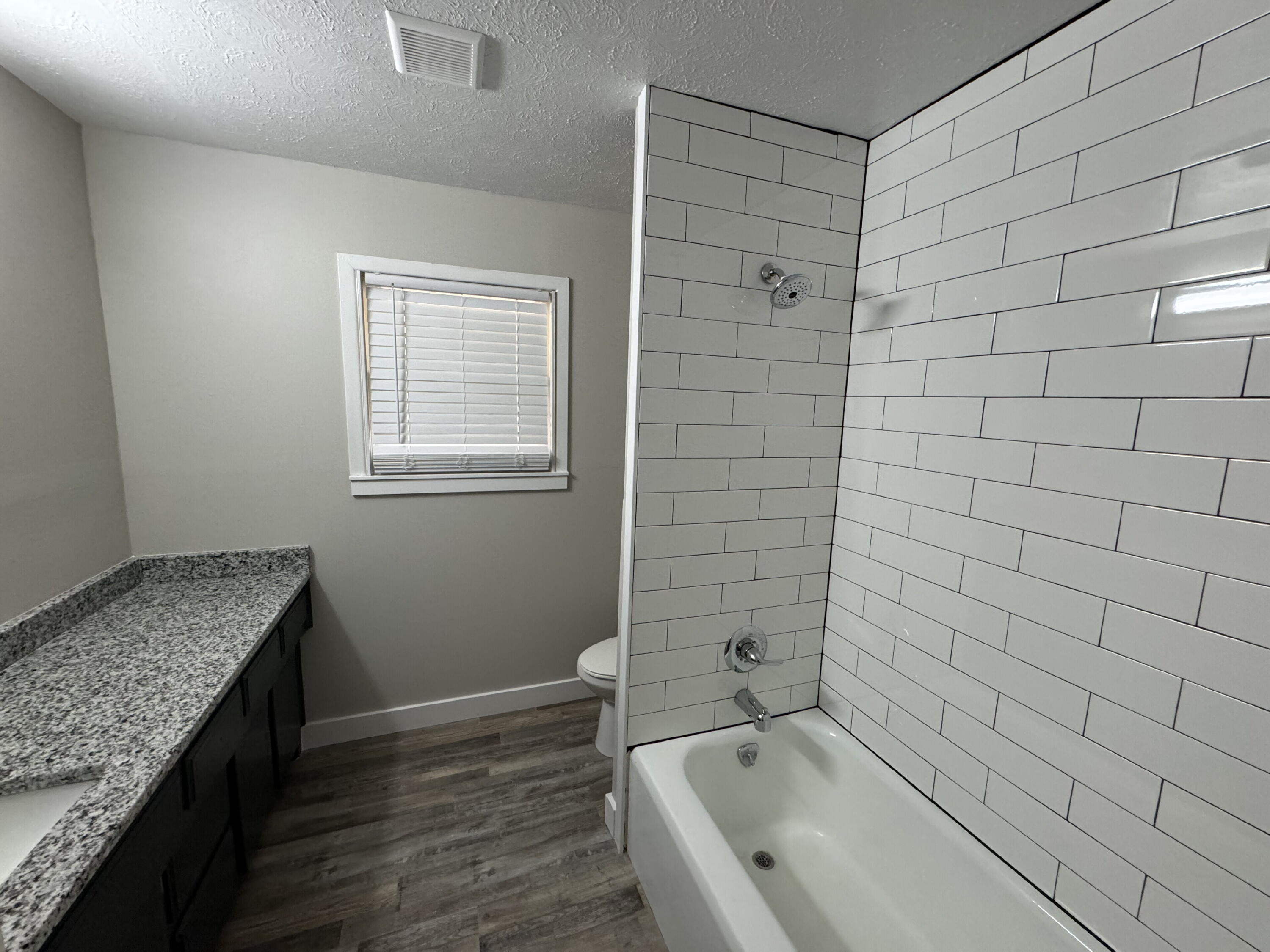 3006 59th Street Lubbock, TX 79413 - Photo 8 of 11 IMG_4053