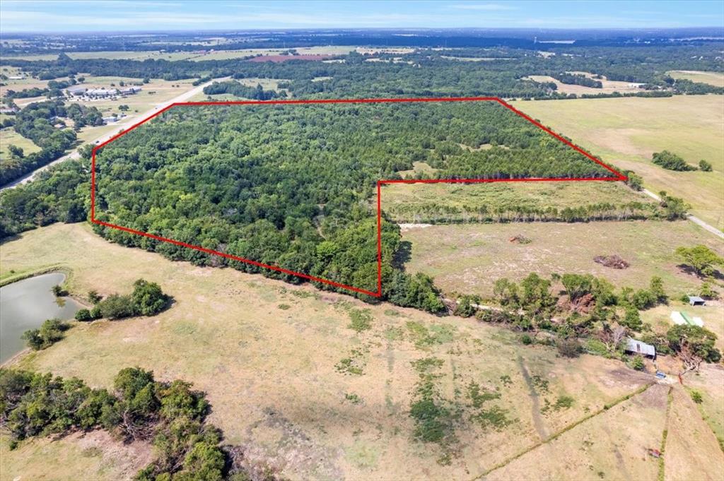 0 Tx-121 & Airport Road Bonham, TX 75418 - Photo 11 of 18 a view of a city and ocean view