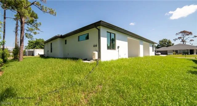 $1,850 | 2401-2403 Matena Avenue South, Lehigh Acres, FL 33973