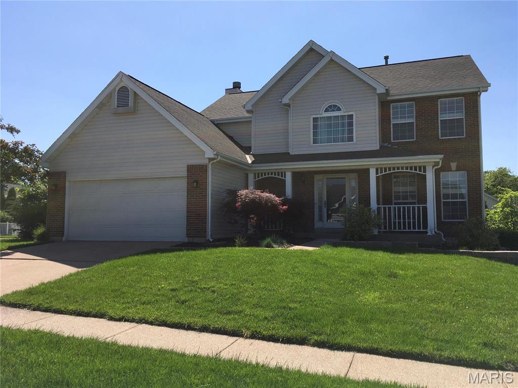 1111 Oak Borough Drive Ballwin, MO 63021 - Photo 2 of 49