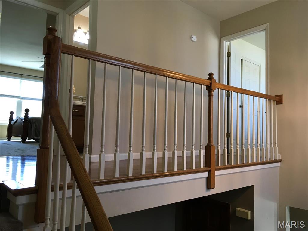 1111 Oak Borough Drive Ballwin, MO 63021 - Photo 25 of 49